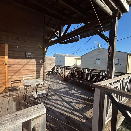 Aig 195 Chalet Loft En Bois Massif Avec Terrasse Et Vue Mer Gruissan